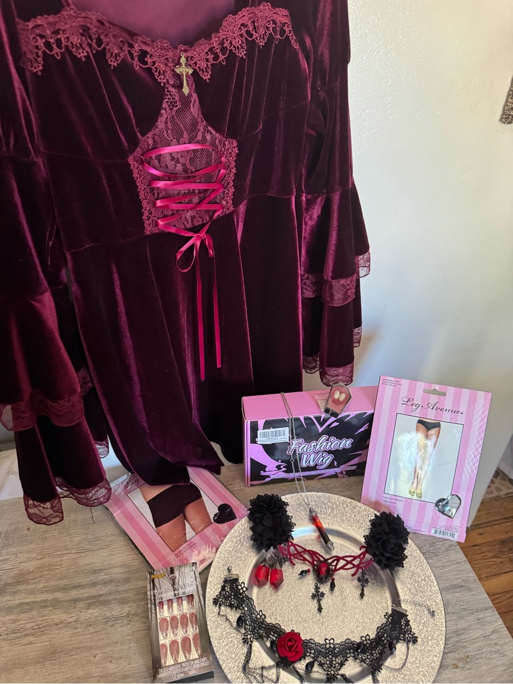 Sexy Gothic Vampires Complete 10 Item XL Costume! Some Pieces Never Been Worn 🎃